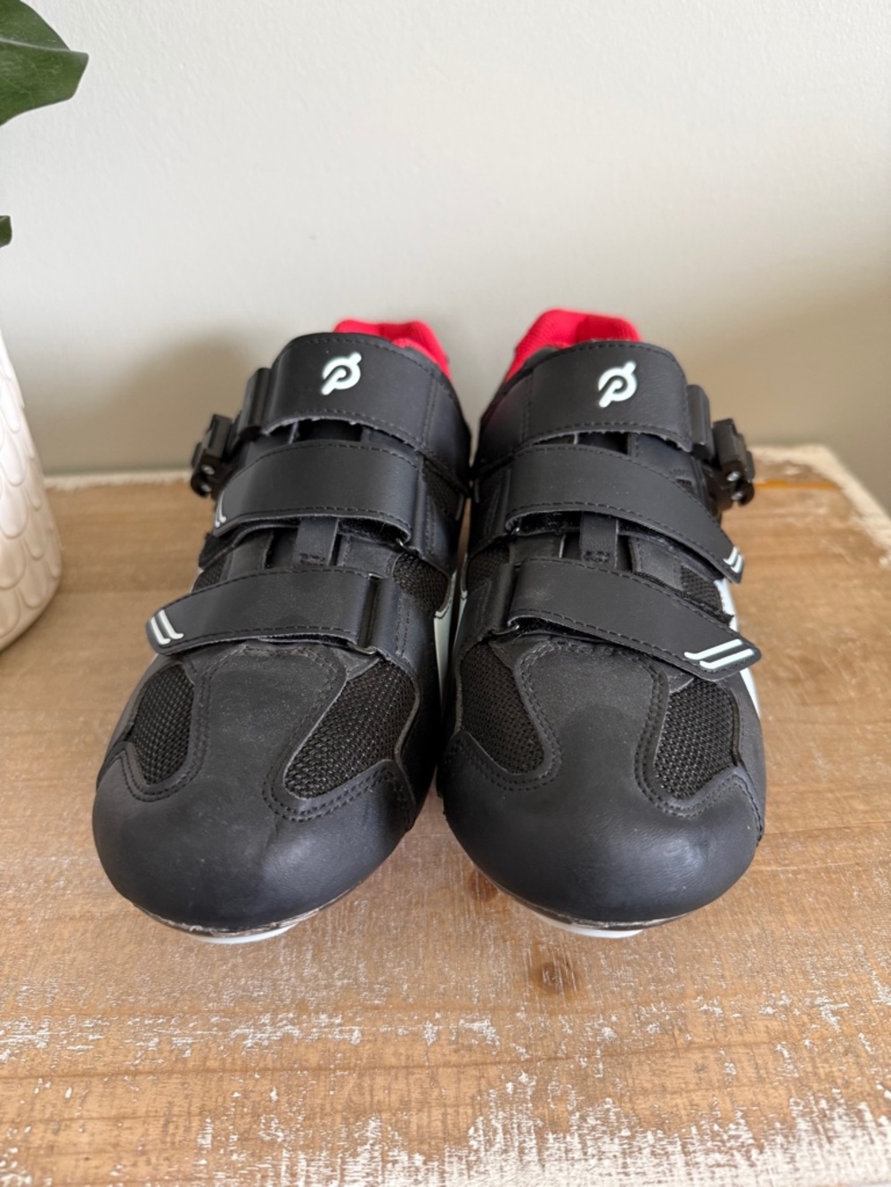 Peloton Cycling Shoes : 45 - Picture 2 of 6